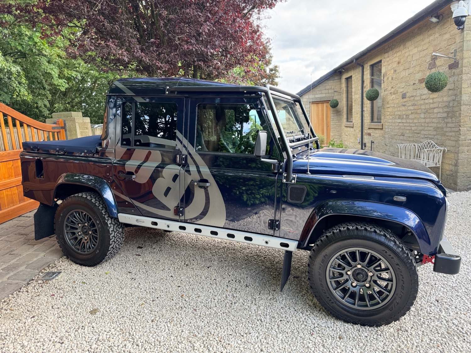 Vehicle 21