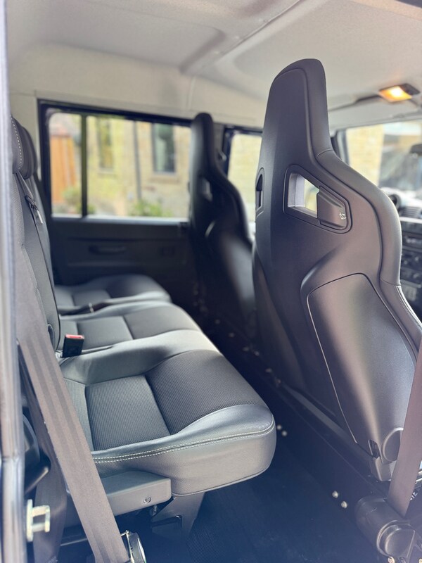 Used Land Rover Defender 2014 for sale - 74970177: Photo 28