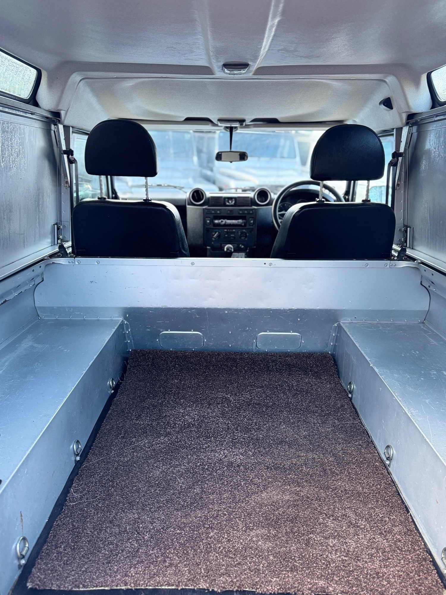 Used Land Rover Defender 2007 for sale - 76568250: Photo 16