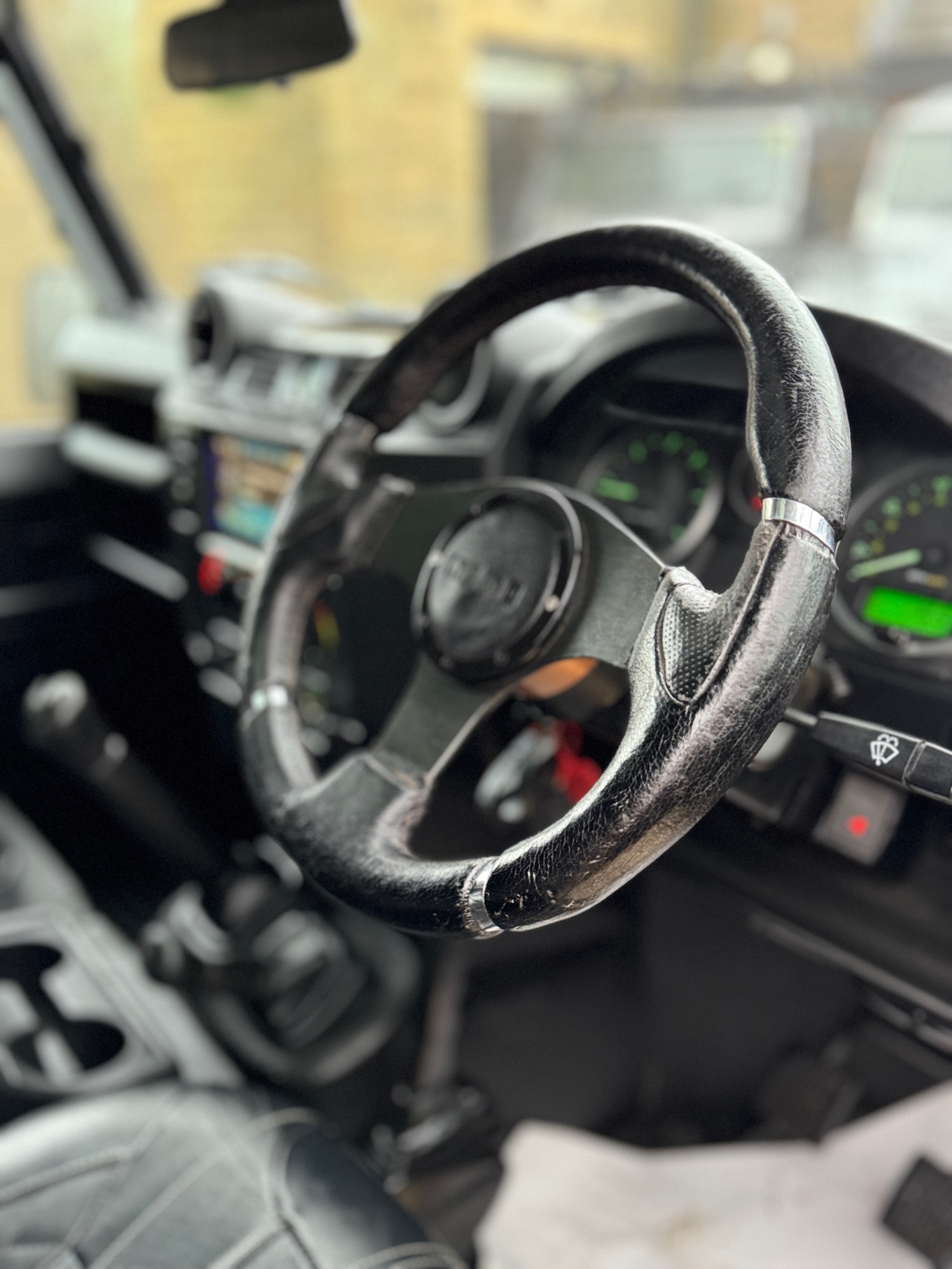 Used Land Rover Defender 2012 for sale - 77036489: Photo 16