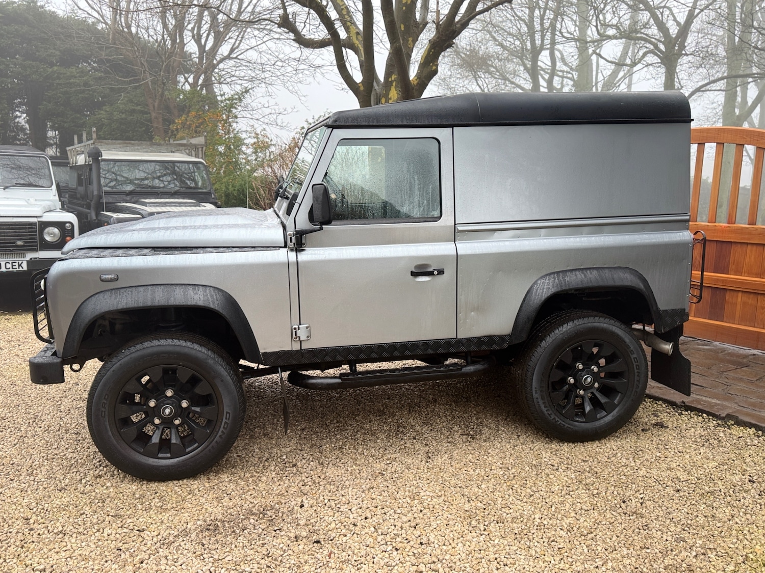 Used Land Rover Defender 2012 for sale - 77036489: Photo 5