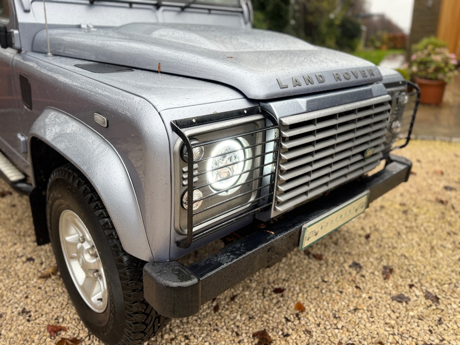 Used Land Rover Defender 2010 for sale - 76648992: Photo 8