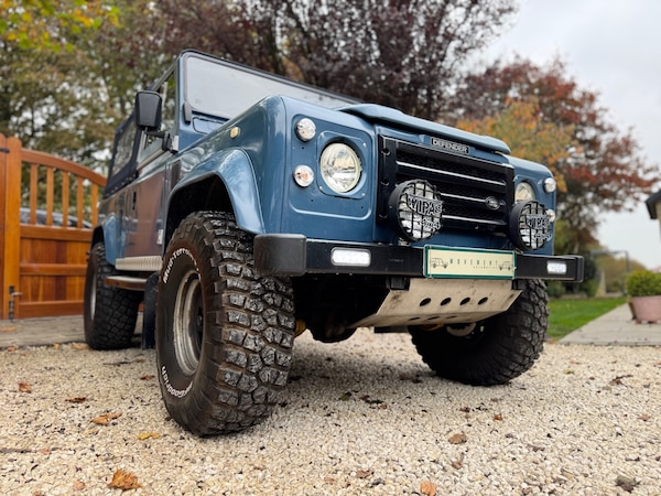 Used Land Rover Defender 1995 for sale - 76316097: Photo 14