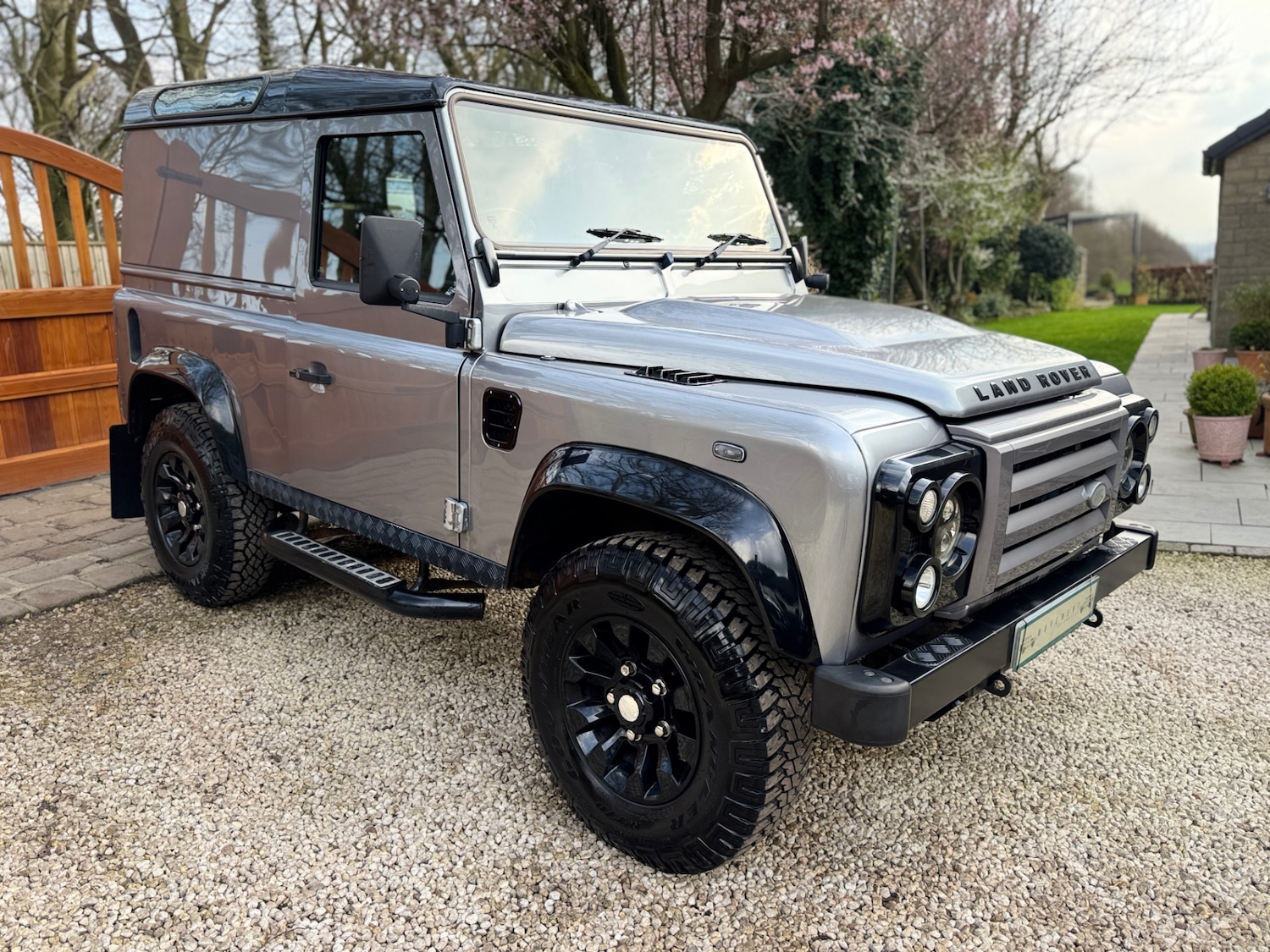 Used Land Rover Defender 2012 for sale - 78001539: Photo 12