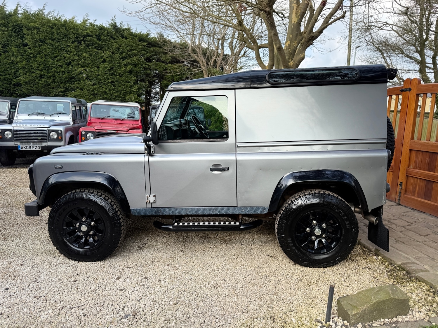 Used Land Rover Defender 2012 for sale - 78001539: Photo 7