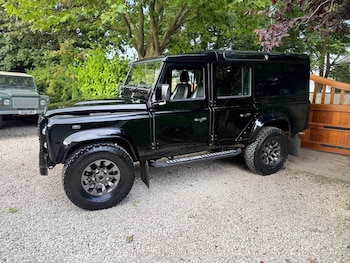 Used Land Rover Defender 2012 for sale - 79193539: Photo