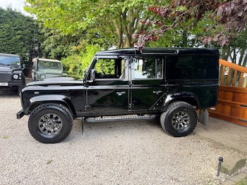Used Land Rover Defender 2012 for sale - 79193539: Photo