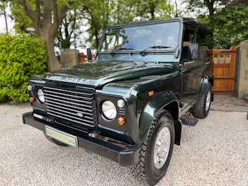 Used Land Rover Defender 2010 for sale - 77036592: Photo