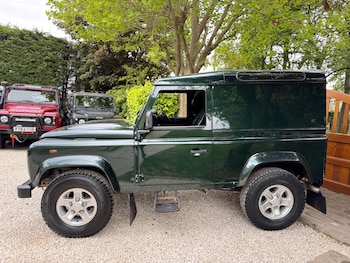 Used Land Rover Defender 2010 for sale - 77036592: Photo