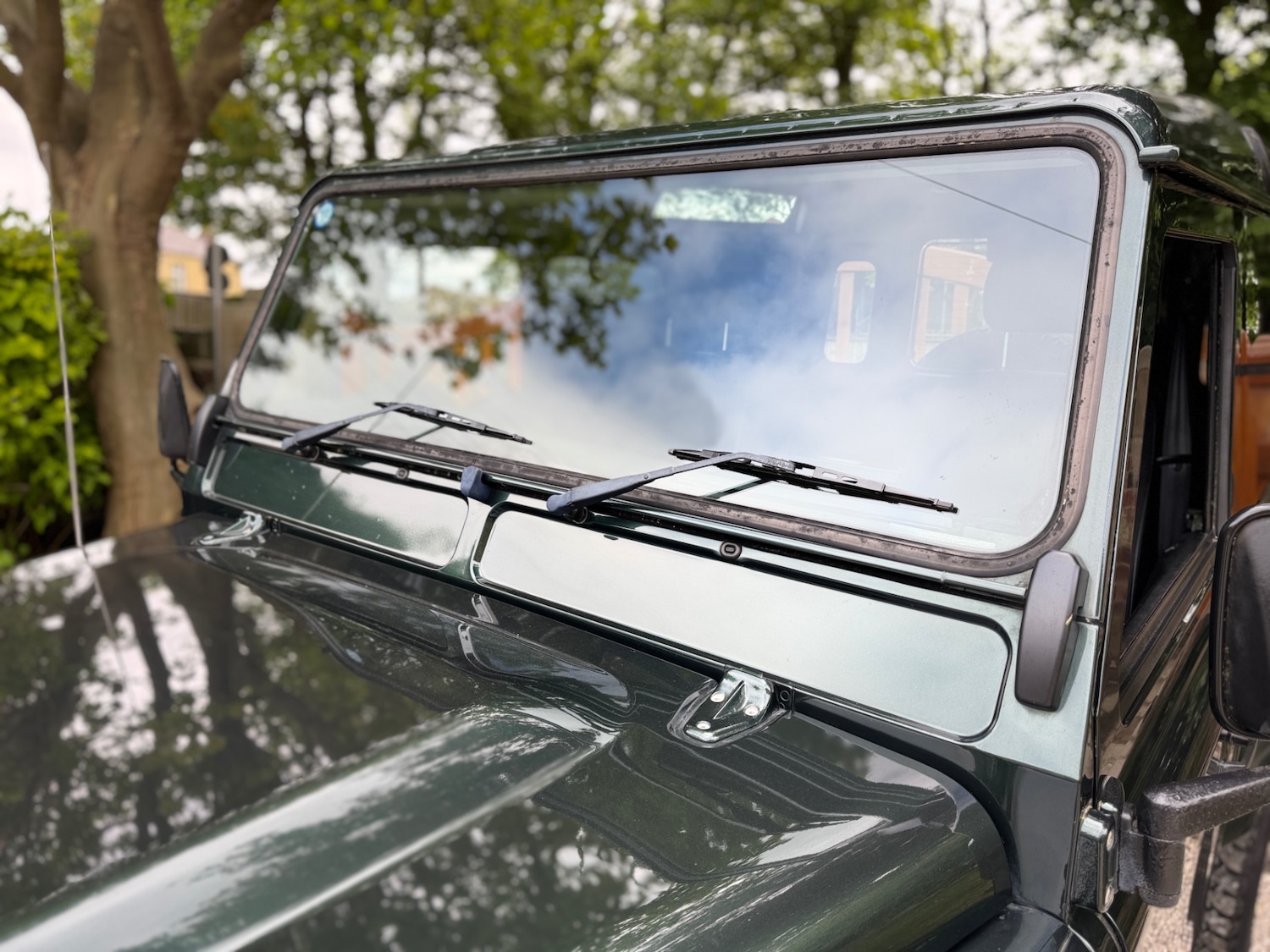 Used Land Rover Defender 2010 for sale - 77036592: Photo 6