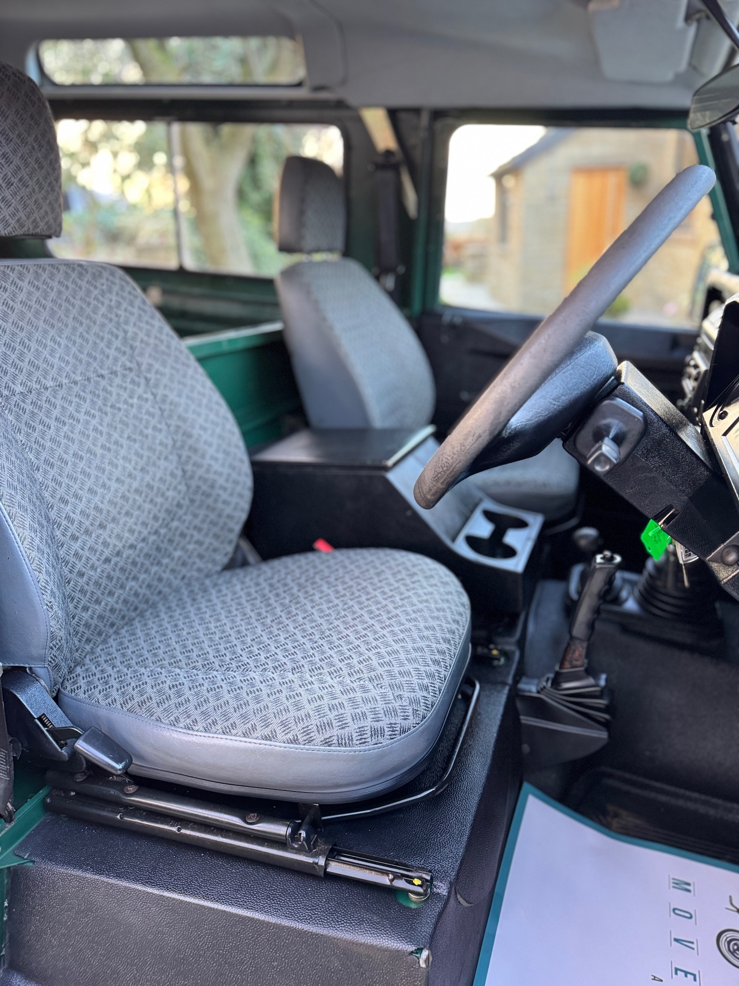 Used Land Rover Defender 2005 for sale - 76649026: Photo 17