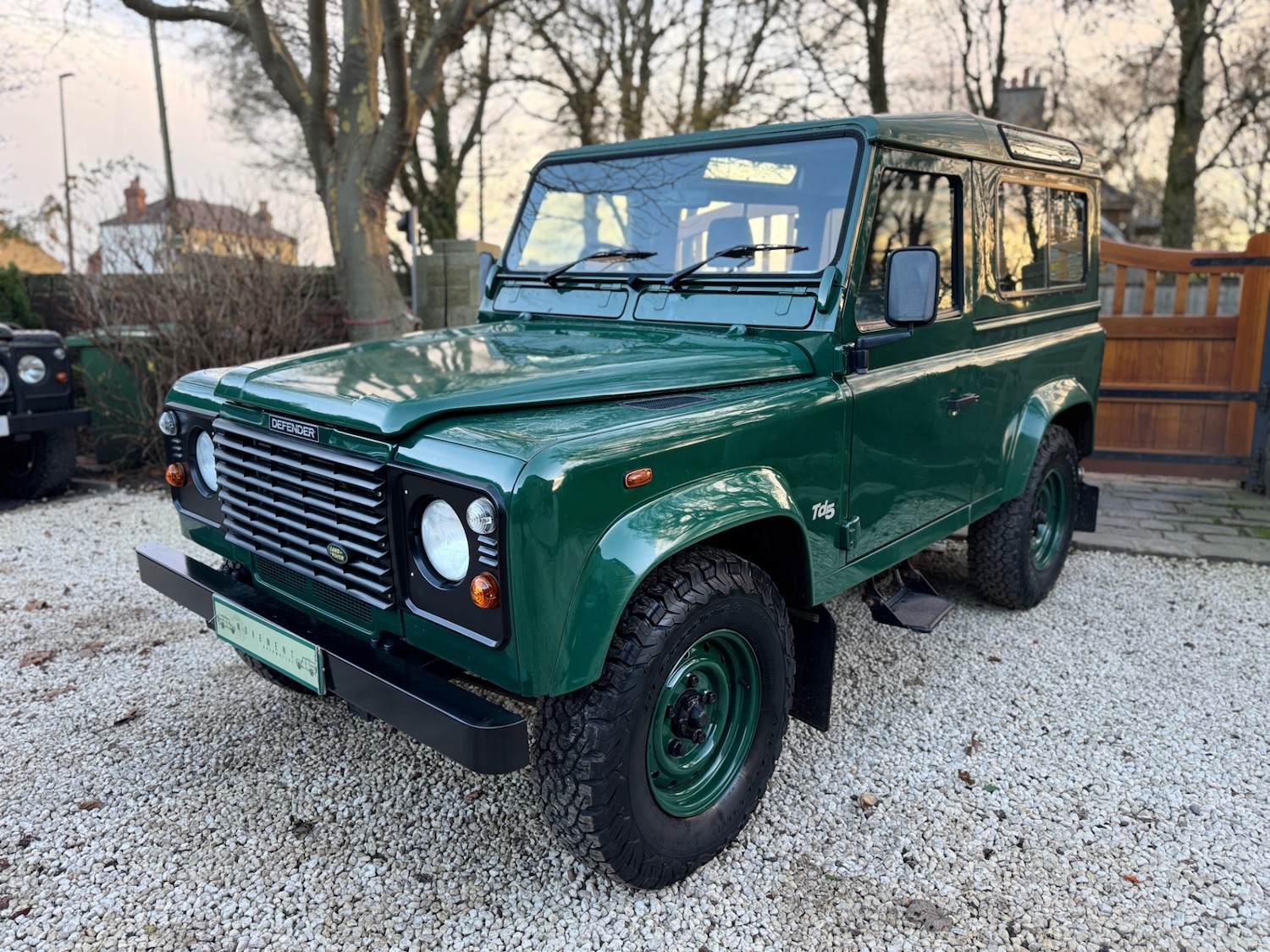 Used Land Rover Defender 2005 for sale - 76649026: Photo 2