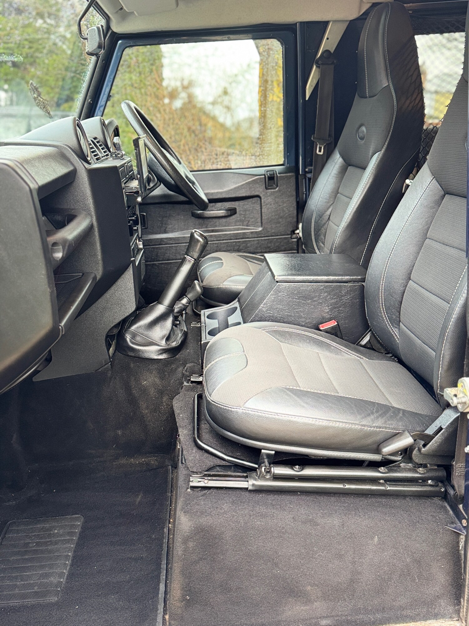 Used Land Rover Defender 2007 for sale - 78106014: Photo 8