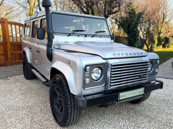 Used Land Rover Defender 2014 for sale - 74093984: Photo 10