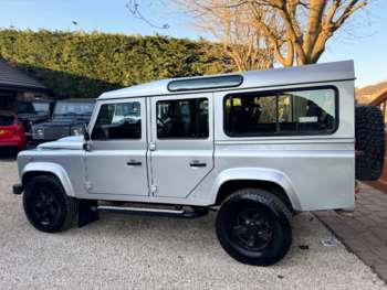 Used Land Rover Defender 2014 for sale - 74093984: Photo