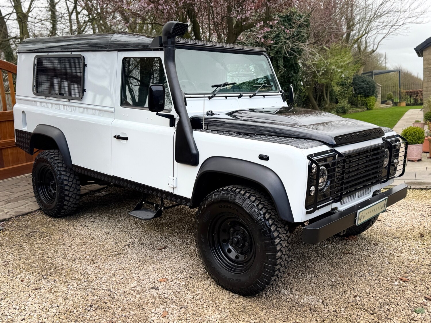Used Land Rover Defender 2015 for sale - 78106011: Photo 11