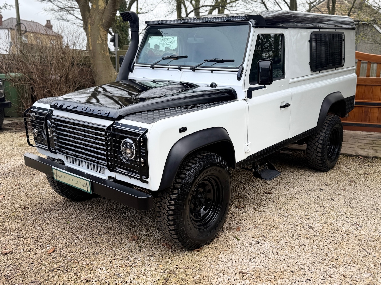 Used Land Rover Defender 2015 for sale - 78106011: Photo 2