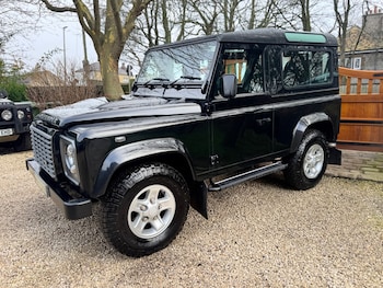 Used Land Rover Defender 2016 for sale - 77036488: Photo