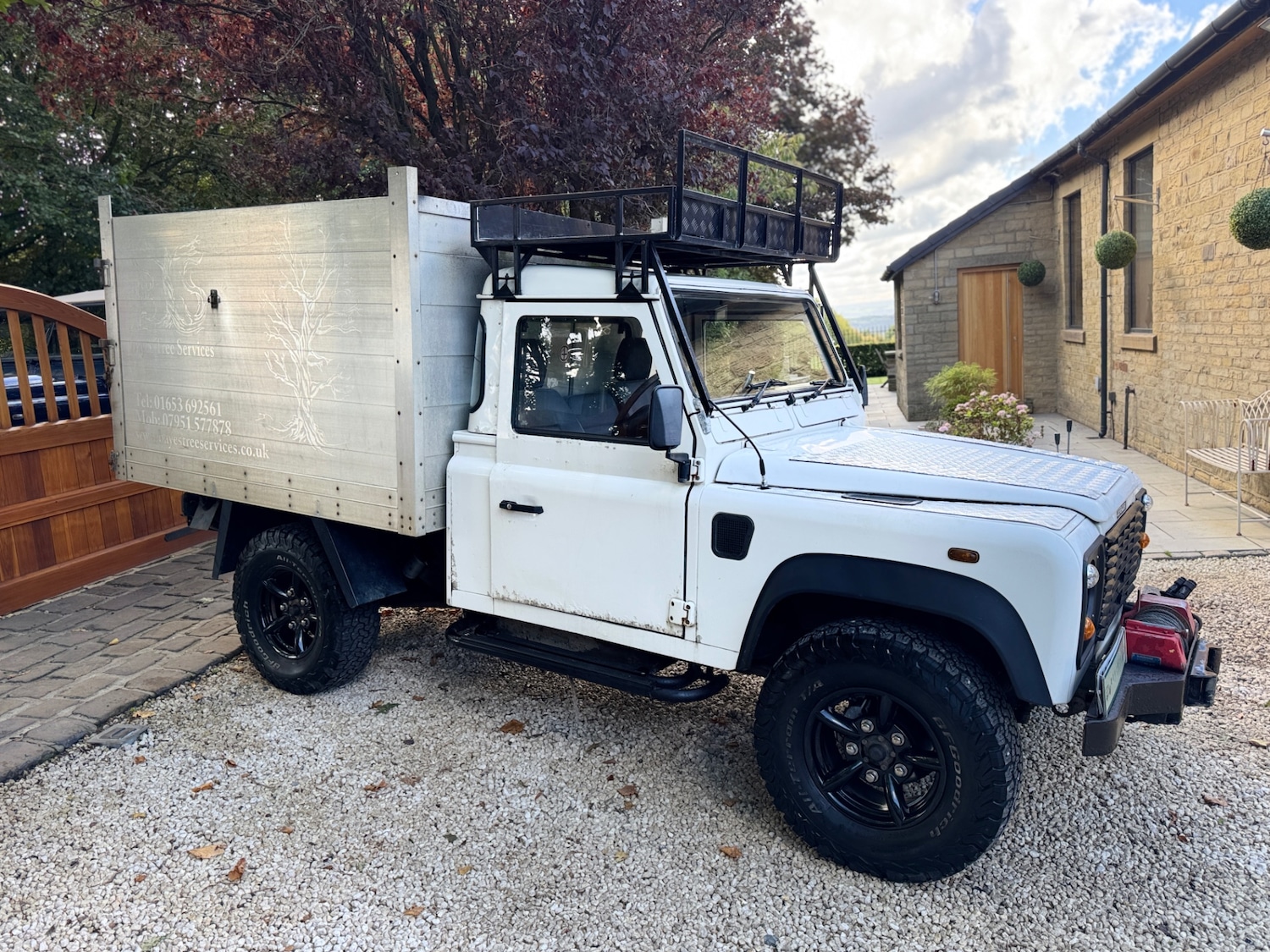 Used Land Rover Defender 2002 for sale - 76063641: Photo 12