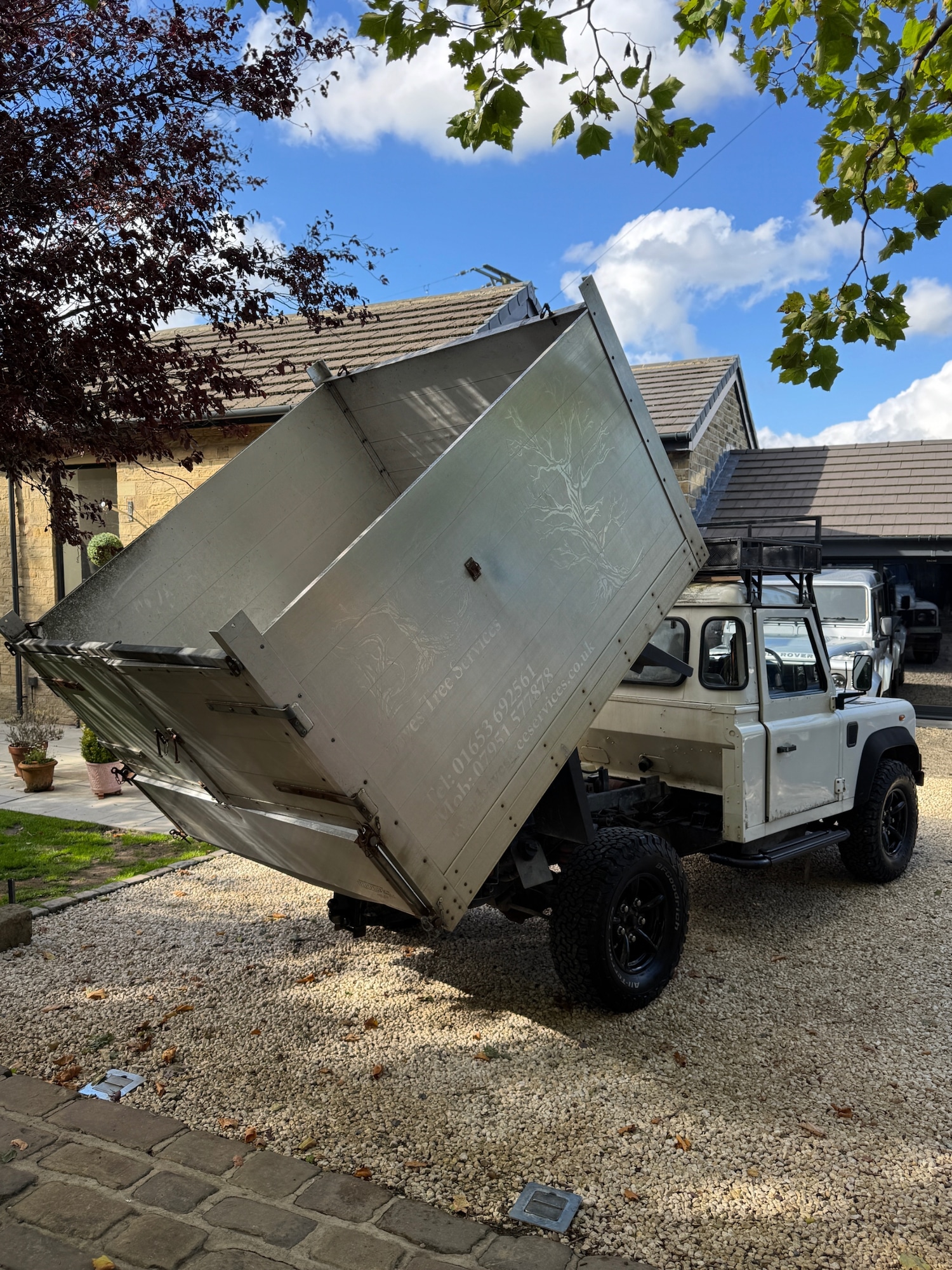 Used Land Rover Defender 2002 for sale - 76063641: Photo 15