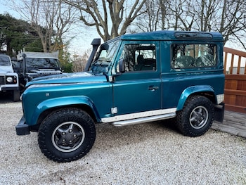 Used Land Rover Defender 1998 for sale - 76945873: Photo