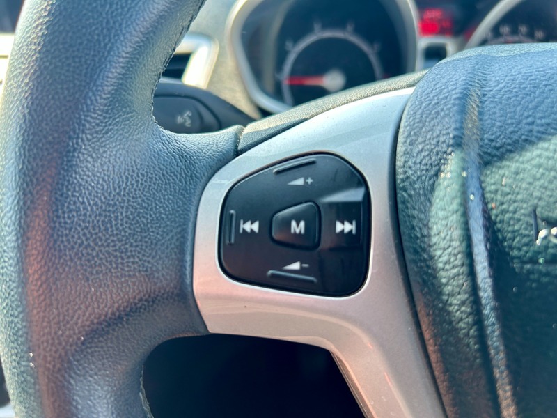 Used Ford Fiesta 2012 for sale - 76500561: Photo 26