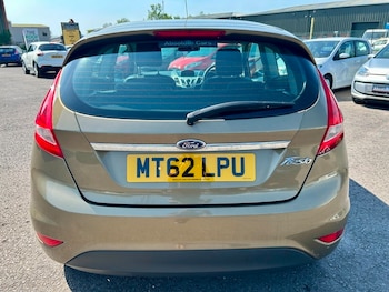 Used Ford Fiesta 2012 for sale - 76500561: Photo