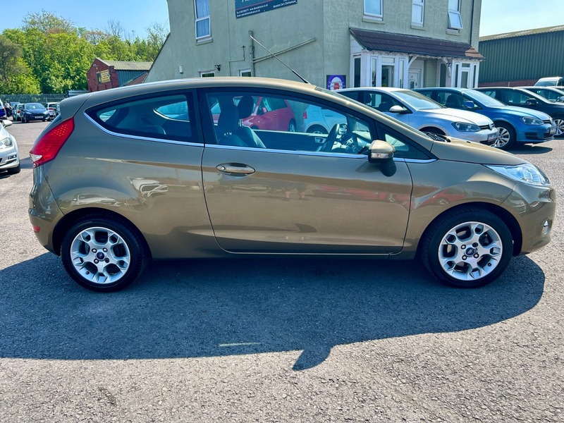 Used Ford Fiesta 2012 for sale - 76500561: Photo 4