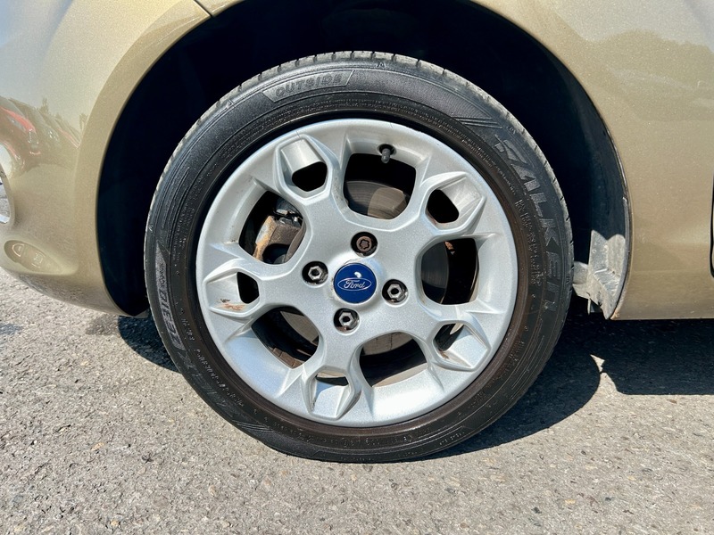 Used Ford Fiesta 2012 for sale - 76500561: Photo 9