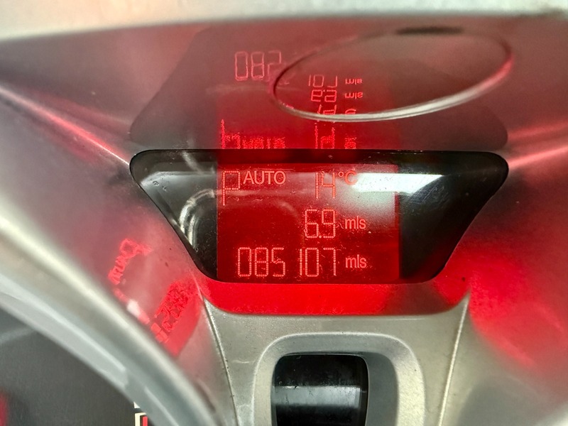 Used Ford Fiesta 2009 for sale - 76725240: Photo 2