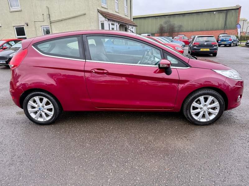 Used Ford Fiesta 2009 for sale - 76725240: Photo 4