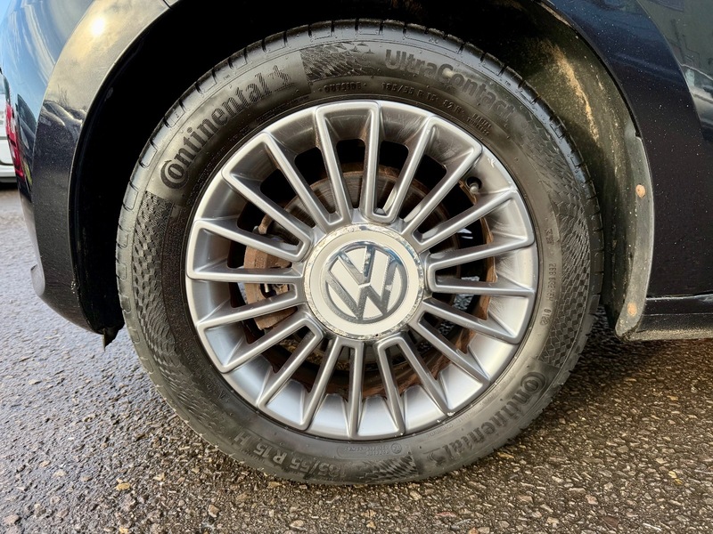 Used Volkswagen up! 2013 for sale - 76962923: Photo 6