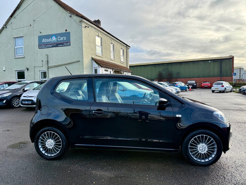 Used Volkswagen up! 2013 for sale - 76962923: Photo 8