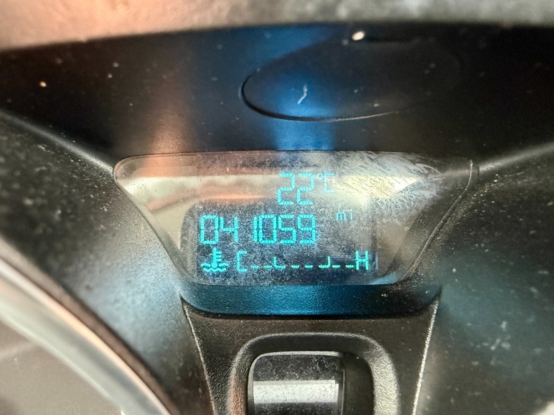 Used Ford Fiesta 2014 for sale - 76500576: Photo 2