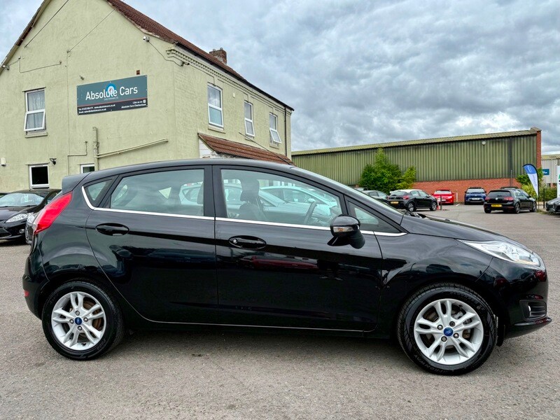 Used Ford Fiesta 2015 for sale - 76500574: Photo 11