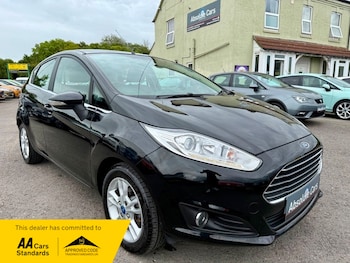 Used Ford Fiesta 2015 for sale - 76500574: Photo