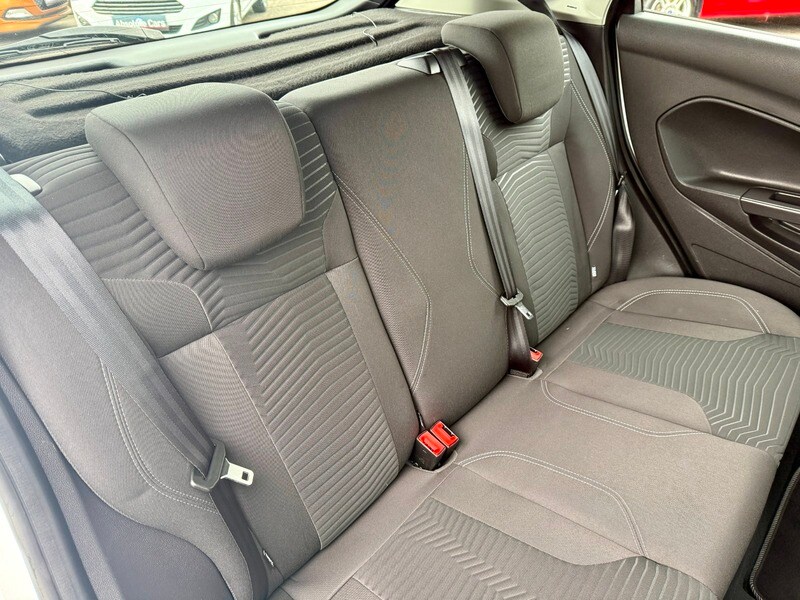 Used Ford Fiesta 2013 for sale - 76500614: Photo 17