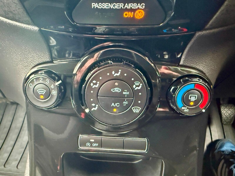 Used Ford Fiesta 2013 for sale - 76500614: Photo 22