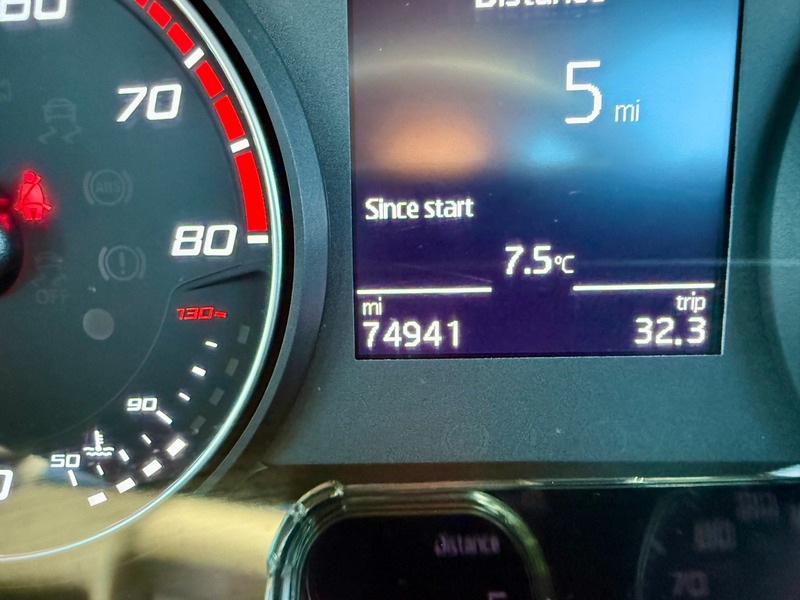 Used SEAT Ibiza 2018 for sale - 76751518: Photo 2