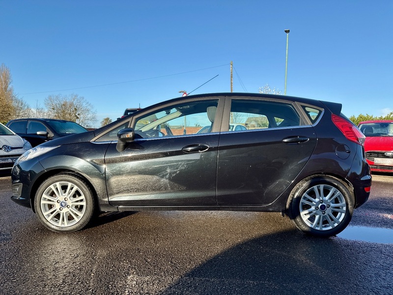 Used Ford Fiesta 2013 for sale - 76821409: Photo 4