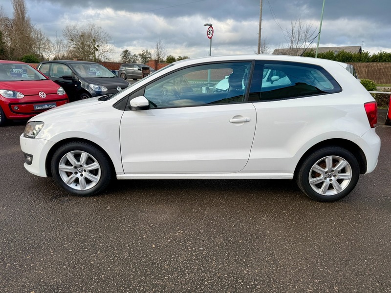 Used Volkswagen Polo 2011 for sale - 77027745: Photo 10