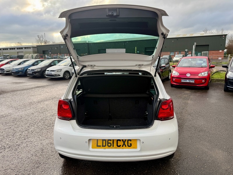 Used Volkswagen Polo 2011 for sale - 77027745: Photo 13