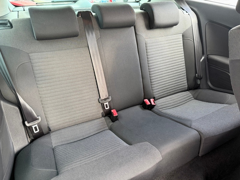 Used Volkswagen Polo 2011 for sale - 77027745: Photo 17