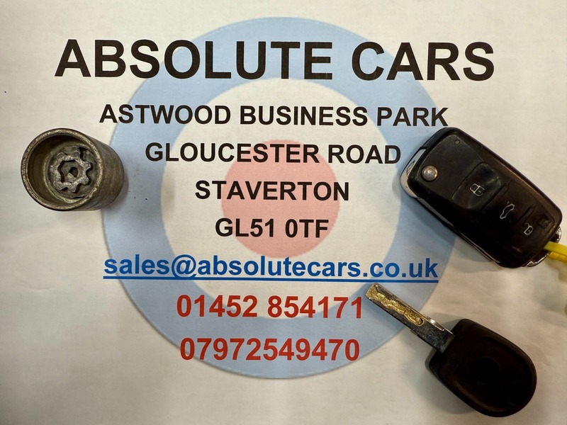 Used Volkswagen Polo 2011 for sale - 77027745: Photo 32