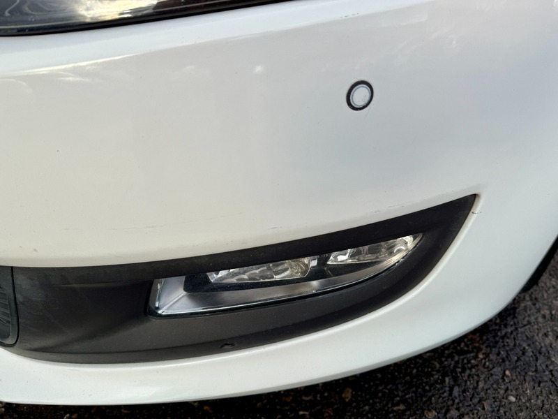 Used Volkswagen Polo 2011 for sale - 77027745: Photo 7