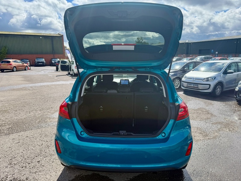 Used Ford Fiesta 2017 for sale - 76500579: Photo 14