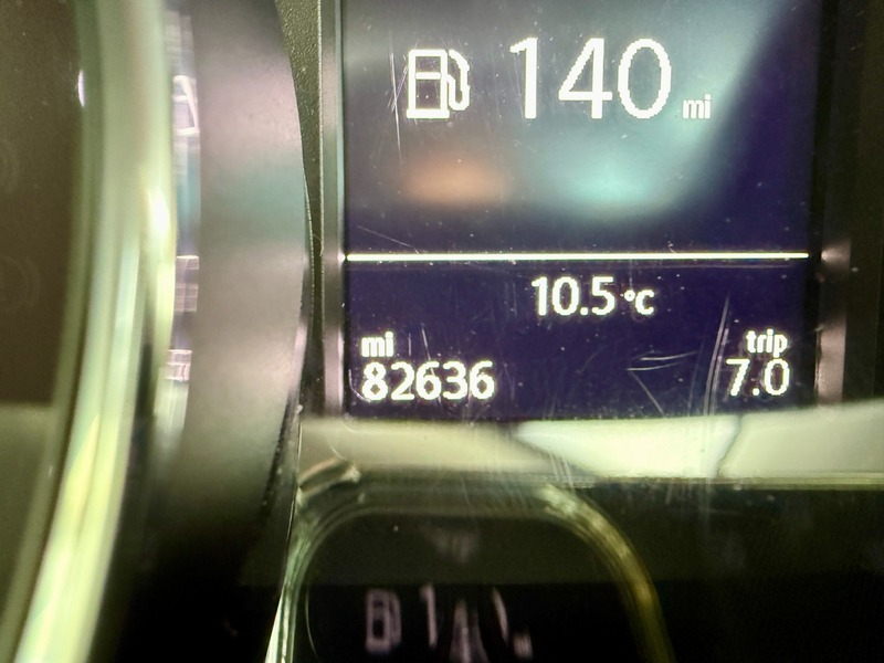 Used Volkswagen Polo 2017 for sale - 76631138: Photo 2