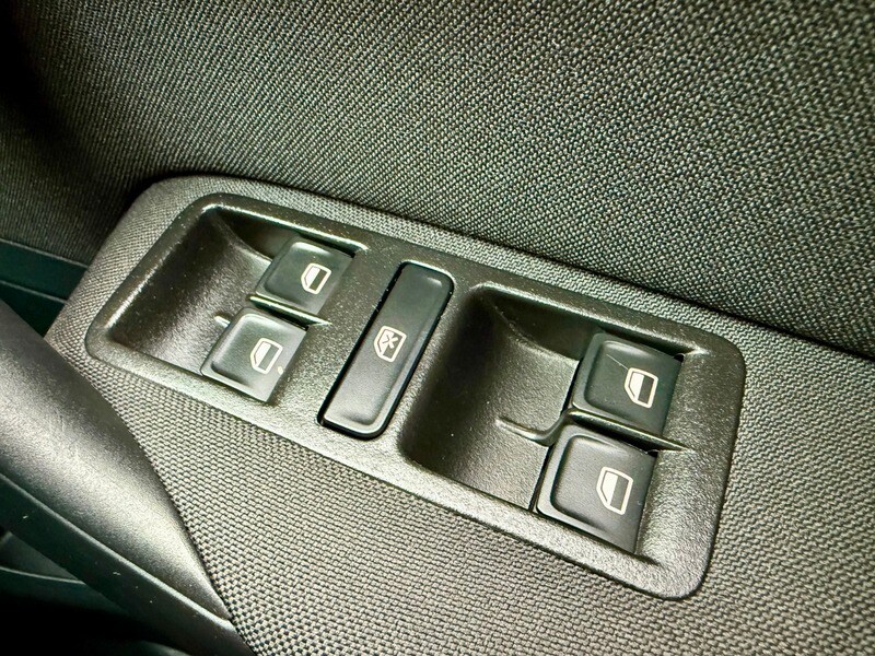 Used Volkswagen Polo 2014 for sale - 76500609: Photo 32