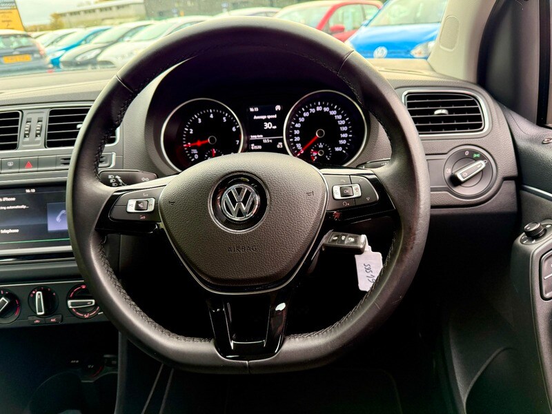 Used Volkswagen Polo 2014 for sale - 76500609: Photo 33