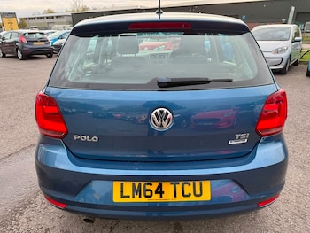 Used Volkswagen Polo 2014 for sale - 76500609: Photo